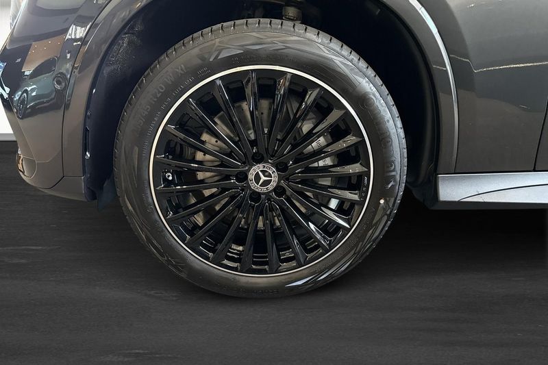 Mercedes GLC300 bild 5