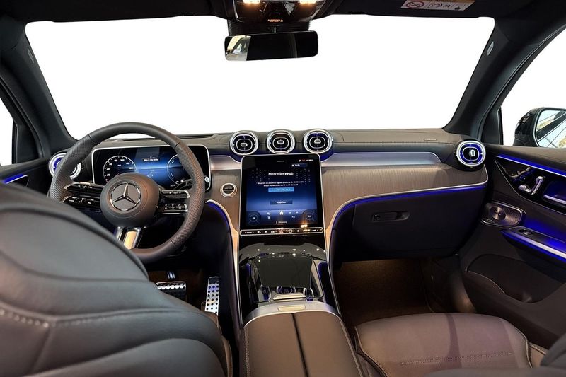 Mercedes GLC300 bild 8