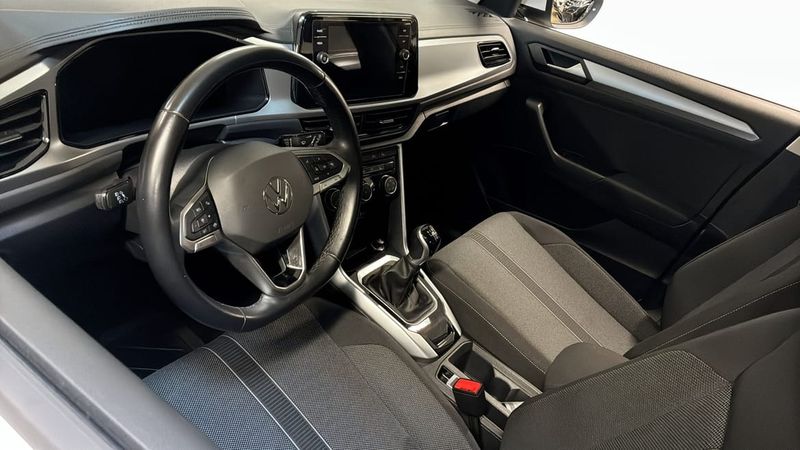Volkswagen T-Roc bild 7