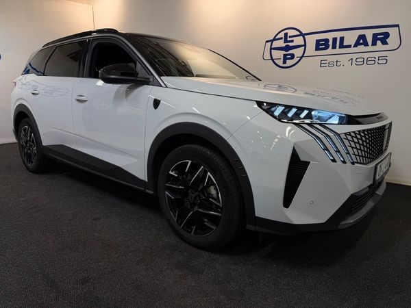 Peugeot 5008 Hybrid 145hk GT | Moms | 360 | nyservad | Vinterhjul - 2025