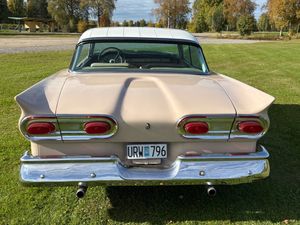 Ford Fairlane bild 10