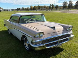 Ford Fairlane bild 7