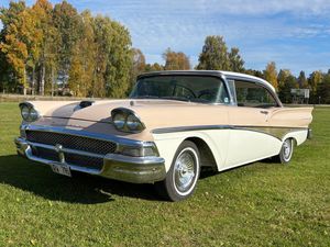 Ford Fairlane bild 4