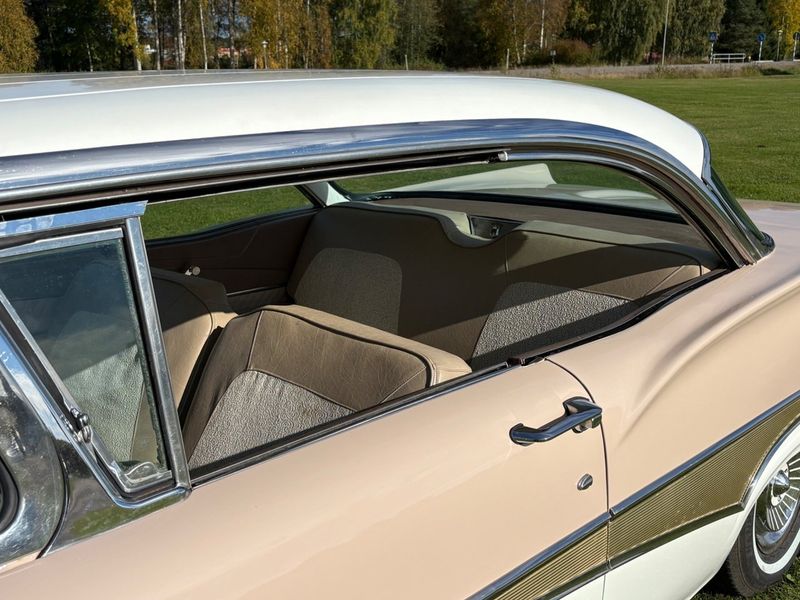 Ford Fairlane bild 15