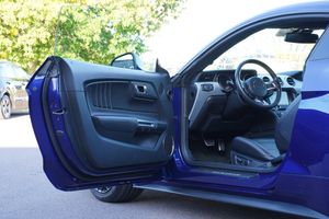 Ford Mustang bild 11