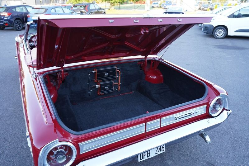 Ford Galaxie bild 17