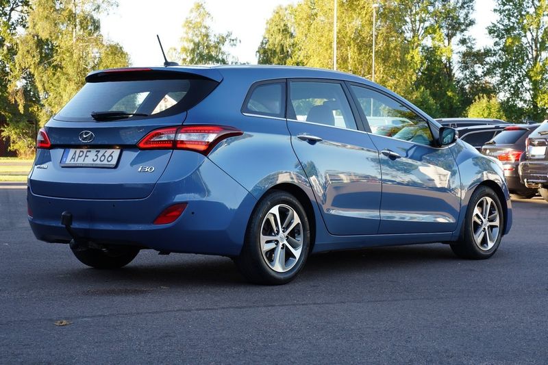 Hyundai i30 bild 2
