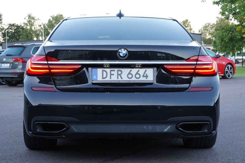 BMW 750 bild 3