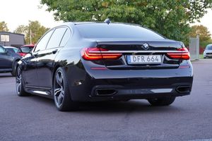 BMW 750 bild 29