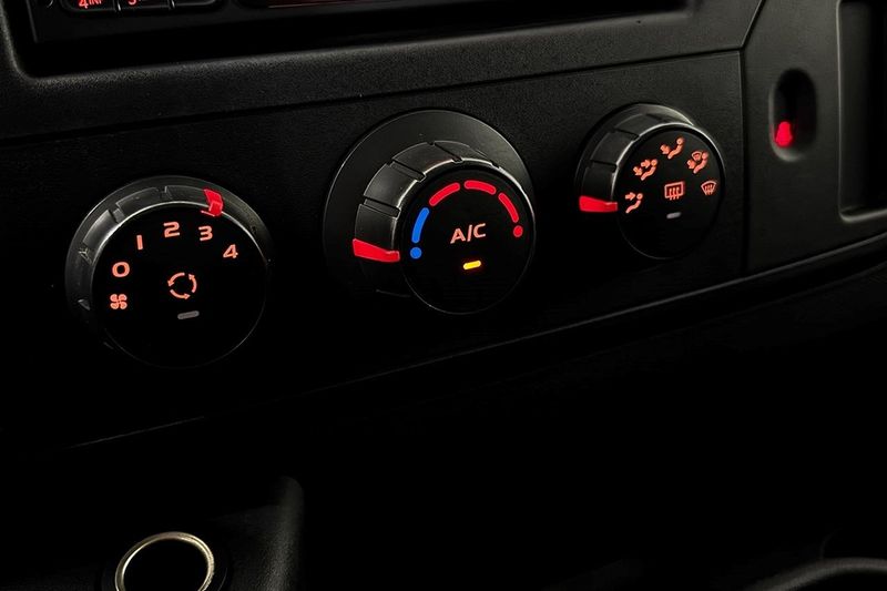 Renault Master bild 18