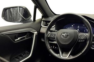 Toyota RAV4 bild 19