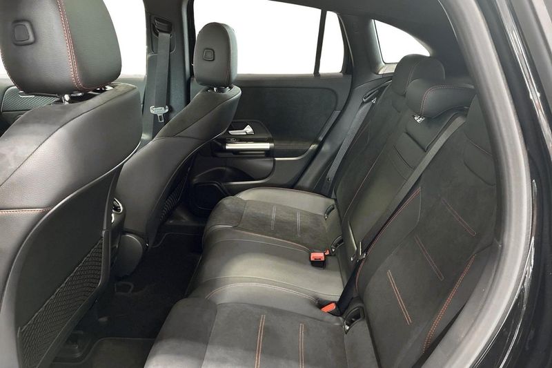 Mercedes EQA250+ bild 8