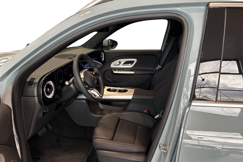 Mercedes GLB220 bild 13