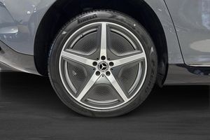 Mercedes EQE350+ bild 8