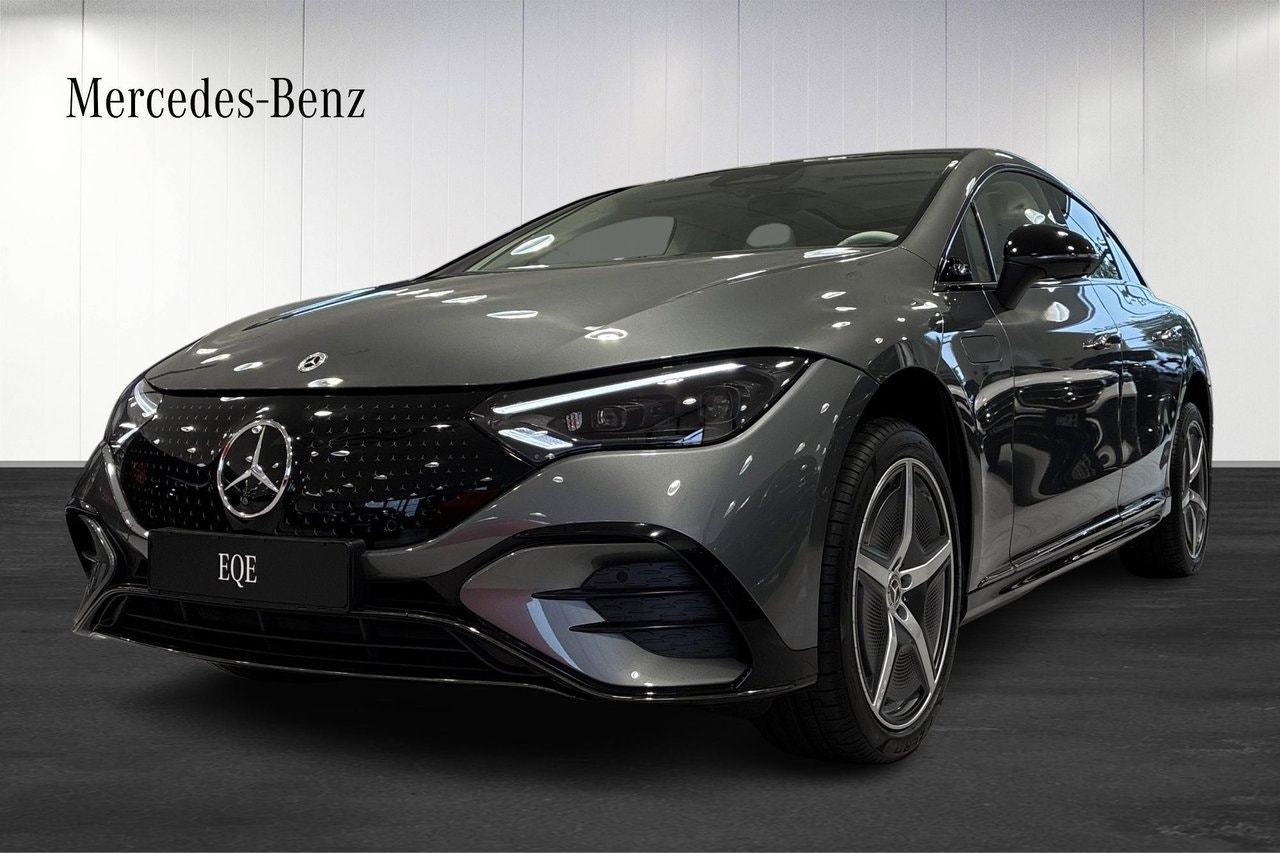 Mercedes EQE350+