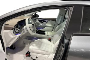 Mercedes EQE350+ bild 14