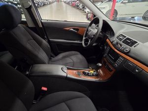 Mercedes E280 bild 4