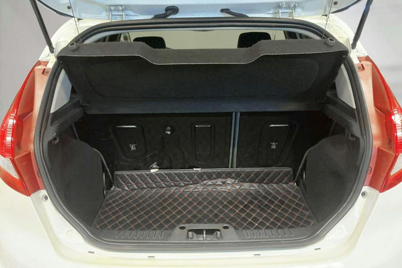 Ford Fiesta bild 9