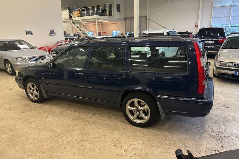 Volvo V70 bild 4