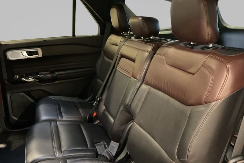 Ford Explorer bild 7