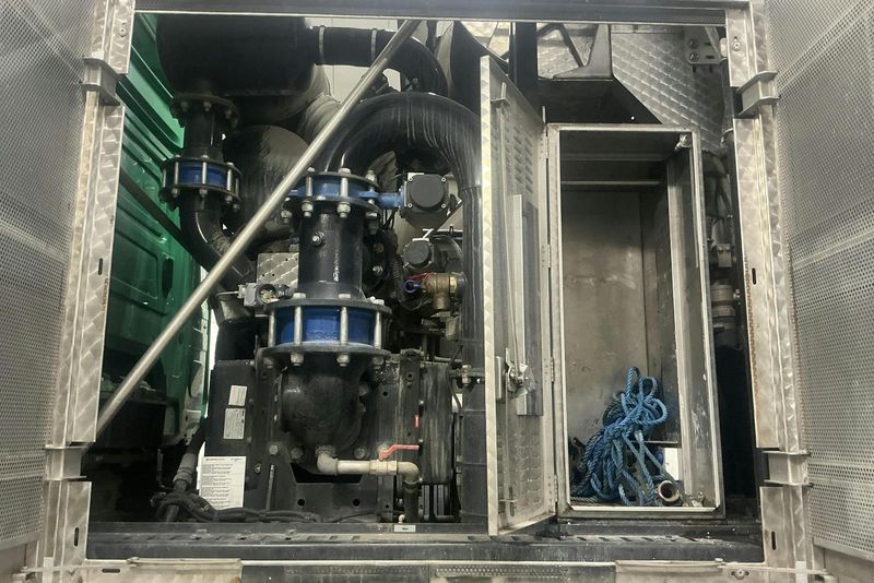 Mercedes Arocs bild 49