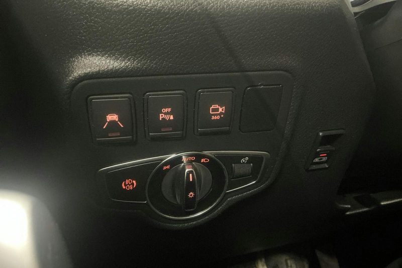 Mercedes X350 bild 18