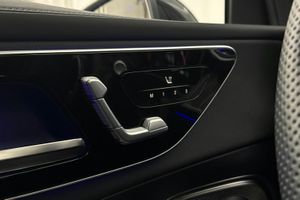 Mercedes GLC300 bild 17