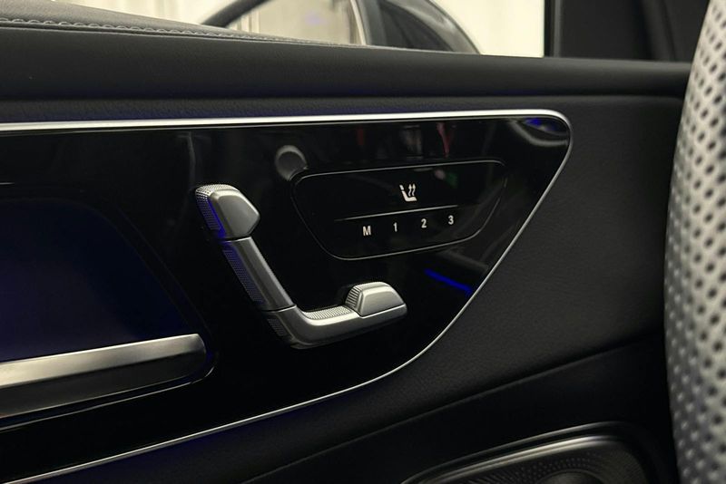 Mercedes GLC300 bild 17