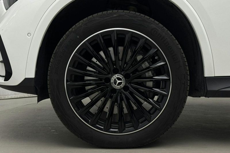 Mercedes GLC300 bild 20