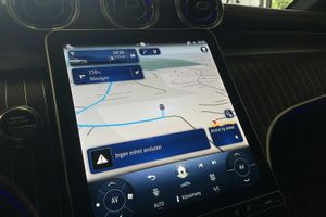 Mercedes GLC300 bild 11