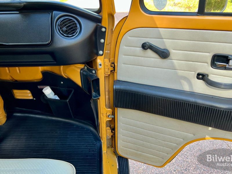 Volkswagen Caravelle bild 72