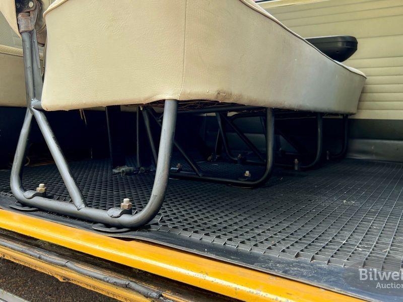 Volkswagen Caravelle bild 64