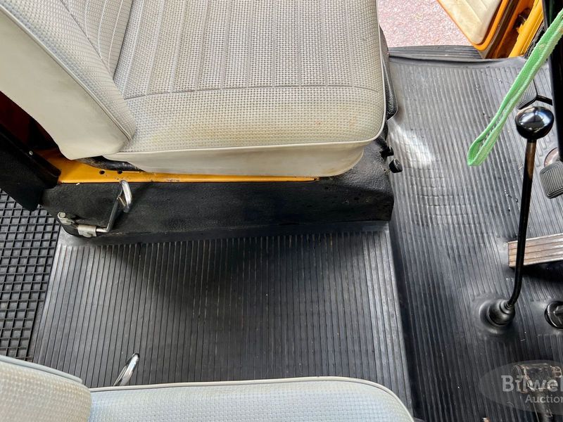 Volkswagen Caravelle bild 61