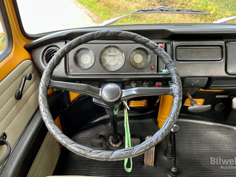 Volkswagen Caravelle bild 57