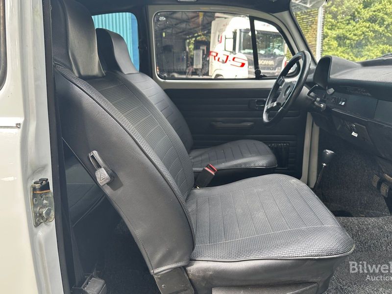 Volkswagen 1303 bild 43