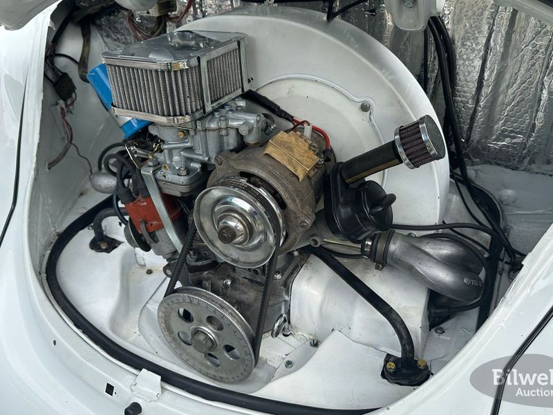 Volkswagen 1303 bild 17