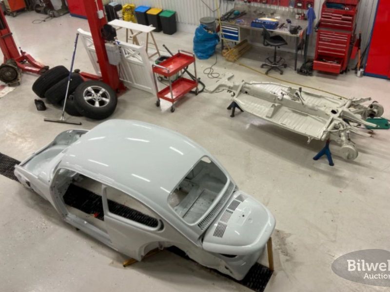 Volkswagen 1303 bild 93