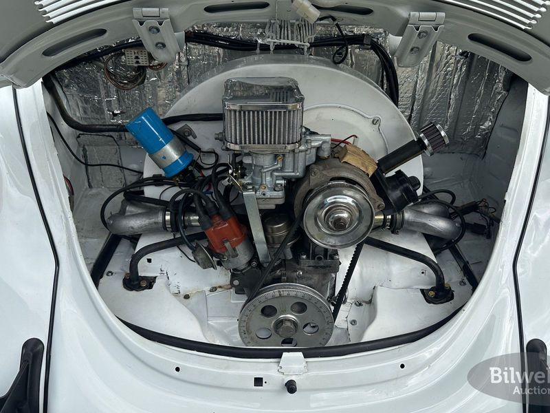 Volkswagen 1303 bild 14
