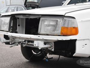 Volvo 242 bild 15