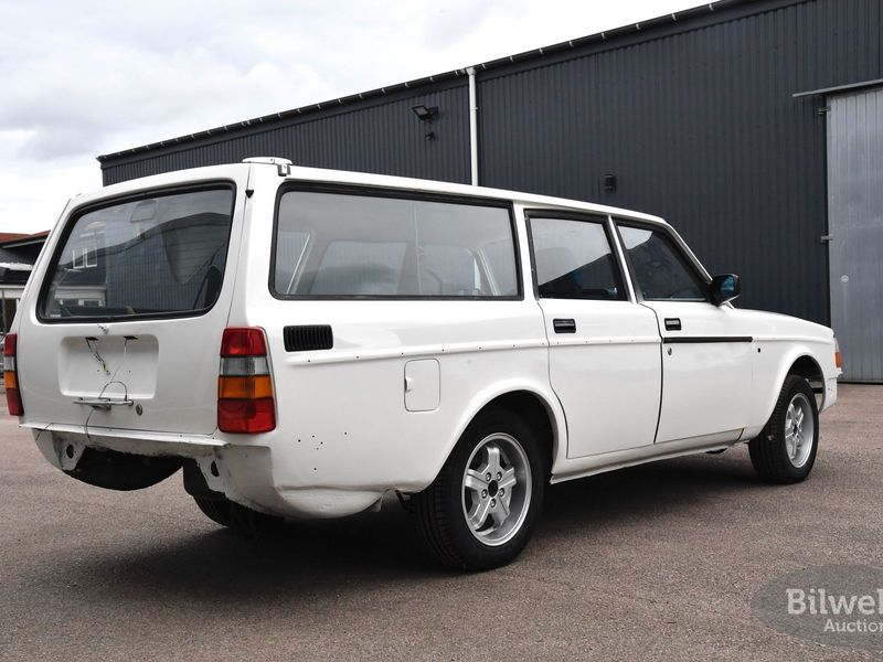 Volvo 242 bild 2