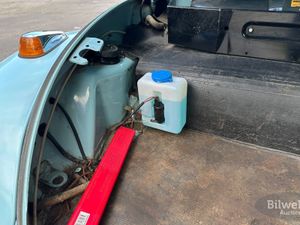 Volkswagen 1303 bild 29