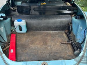 Volkswagen 1303 bild 31