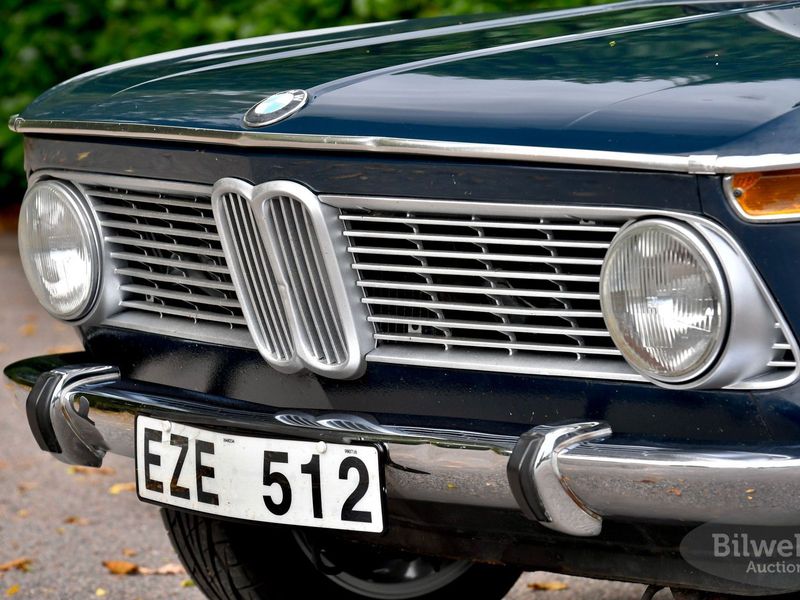 BMW 2002 bild 8