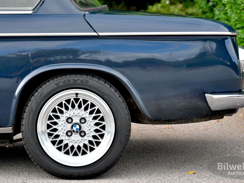 BMW 2002 bild 6