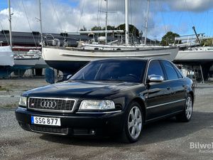 Audi S8 bild 2