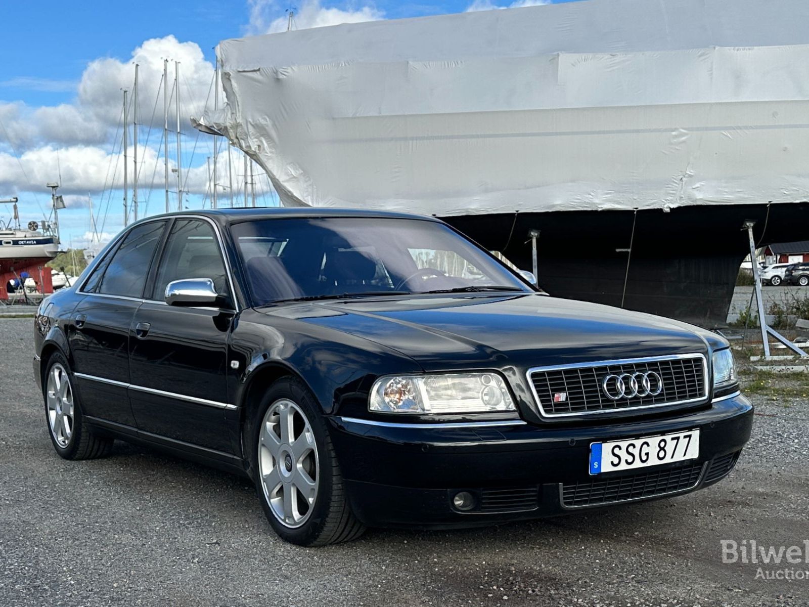 Audi S8