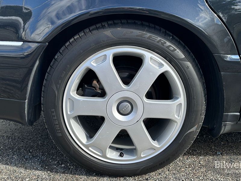 Audi S8 bild 11
