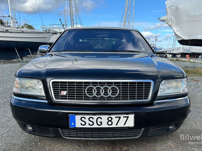 Audi S8 bild 19