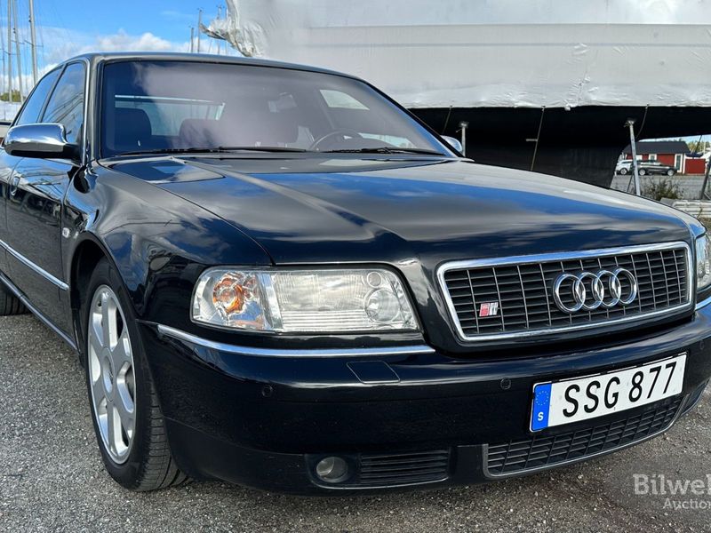 Audi S8 bild 17