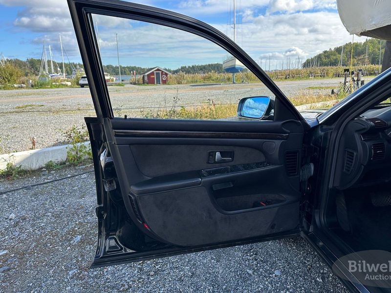 Audi S8 bild 7